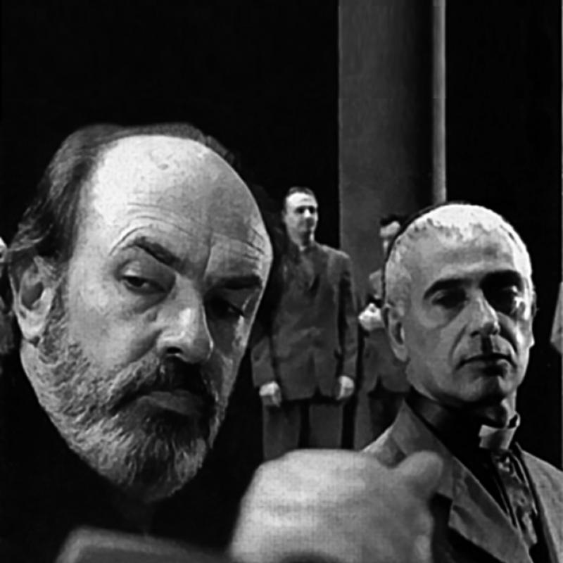 de Bertolt Brecht, dirigida por Rubén Szuchmacher. Con Alberto Segado, Horacio Peña, Horacio Roca, José María Gutiérrez, Rubén Ballester, Silvia Baylé, Jesús Berenguer, Osvaldo Bermúdez, Luis Campos, Federico Cánepa, Pablo Caramelo, Muriel Santa Ana , Roberto Castro, Ernesto Claudio, Manuel Cruz, Daniel Dibiase, Emiliano Dionisi, Marcela Ferradás, Norberto Galzerano, José María Gutierrez, Pepe Mariani, Tomás Megna, Ricardo Merkin, Pablo Messiez, Javier Rodríguez Cano, Luciano Suardi, Christian Talavera, Abian Vainstein, Julieta Aure y Germán Vila.