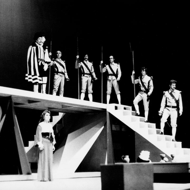 de Pedro Calderón de la Barca, dirigido por Omar Grasso. Con Osvaldo Bonet, Roberto Mosca, Leopoldo Verona, Estela Molly, Roberto Carnaghi, Hilda Suárez, Andrés Turnes, Alicia Bellán.