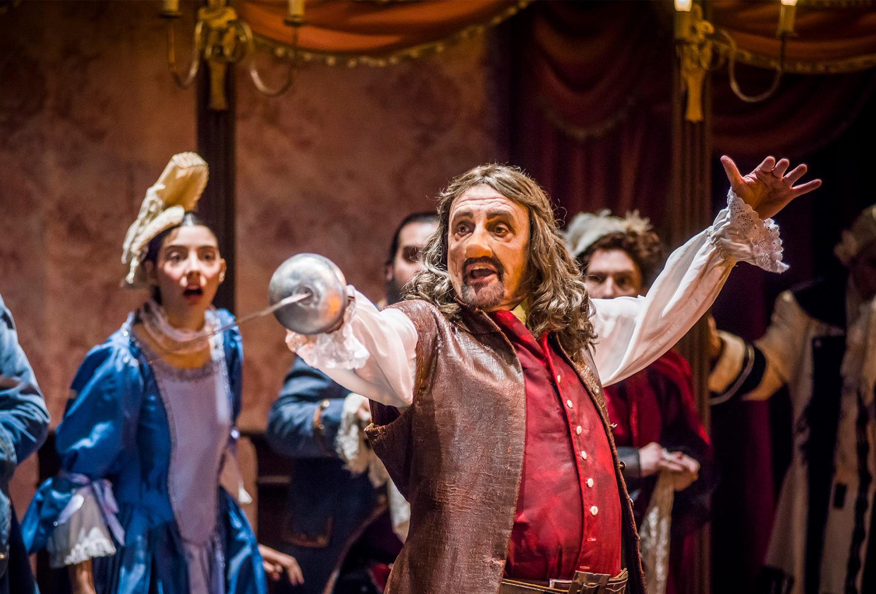 Si no te gusta Cyrano es porque estás muerto” - Complejo Teatral de Buenos  Aires